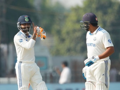 IND vs ENG, 3rd Test Live Rohit Sharma hits his 79th six in Test cricket going past Mahendra Singh Dhoni's figure of 78 sixes and becomes second highest six-hitter for India after Virender Sehwag who has hit 91 sixes in Test cricket | IND vs ENG, 3rd Test: धोनी को पीछे छोड़ा, 79वां छक्का, जानें किस भारतीय ने टेस्ट मैच में सबसे अधिक छक्के मारे, देखें