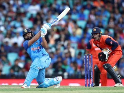 ICC T20 World Cup 2022 India captain Rohit Sharma says big shots Not happy my fifty 53 runs 39 balls 4 fours 3 sixes  | ICC T20 World Cup 2022: खुद की 53 रन की पारी से खुश नहीं रोहित, कहा-हम शुरू में थोड़ा धीमा खेले, बड़े शॉट खेलने के लिए इंतजार करना पड़ा...