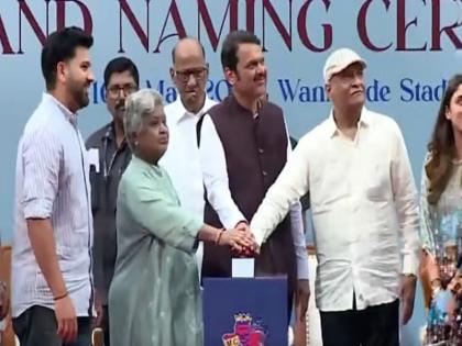 Rohit Sharma Shares Emotional Moment With Parents As They Unveil Wankhede Stand Named in His Honour | Video: रोहित शर्मा ने माता-पिता को स्टेज पर बुलाया, फिर वानखेड़े में कराया अपने नाम के स्टैंड का अनावरण, देखें भावुक क्षण