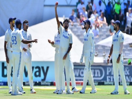 SA vs IND, 2nd Test: India won the second test by 7 wickets, leveled the two-match test series against South Africa at 1-1 | SA vs IND, 2nd Test: भारत ने 7 विकेट से जीता दूसरा टेस्ट, दक्षिण अफ्रीका के खिलाफ दो मैचों की श्रृंखला को 1-1 से किया बराबर