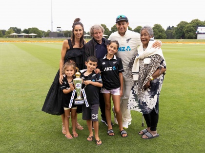 NZ vs BAN Ross Taylor 112 match 19 hundred 7684 runs New Zealand won by an innings and 117 runs | NZ vs BAN: जीत और विकेट के साथ विदाई, 112 मैच, 19 शतक और 7684 रन, जानें कई रिकॉर्ड...