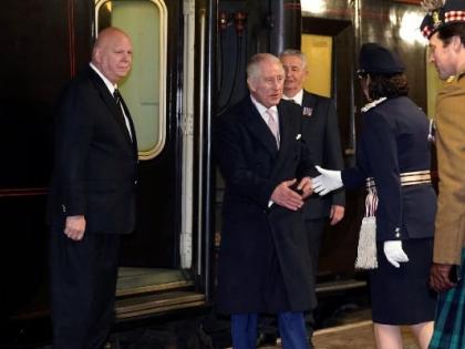 Royal Train Started in 1869 and stopped in 2027 Queen Victoria started why did Royal Train service end after 156 years King Charles III seekseconomize decision | Royal Train: 1869 में शुरू और 2027 में बंद?, महारानी विक्टोरिया ने की थी शुरुआत, आखिर क्यों 156 साल बाद रॉयल ट्रेन की सेवा खत्म