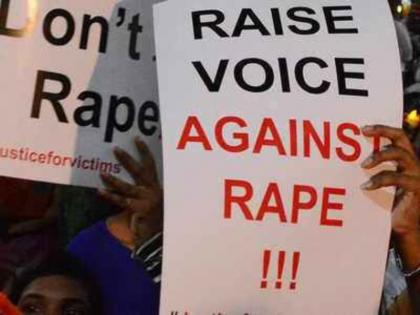 pune 14 held so far for abducting gang raping teen girl maharastra ajit pawar | पुणे : नाबालिग लड़की का अपहरण कर 14 लोगों ने किया सामूहिक दुष्कर्म, पुलिस ने किया गिरफ्तार