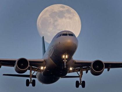 Ukraine war: Russian aviation service likely to come to a standstill, airplane maker 'Boeing' and 'Airbus' stop supply of parts to Russian airline | यूक्रेन युद्ध: रूसी विमानन सेवा के ठप होने के आसार, हवाई जहाज बनाने वाली कंपनी 'बोइंग' और 'एयरबस' ने रूसी एयरलाइन को कल-पूर्जों की आपूर्ति रोकी