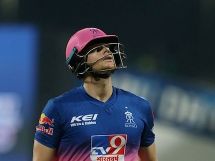 After Big Loss Against delhi capitals Rajasthan Royals Captain Steve Smith blame batting | DC vs RR: राजस्थान की लगातार चौथी हार, कप्तान स्मिथ बोले- हम ऐसे कोई मैच नहीं जीत सकते