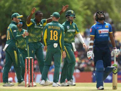 South Africa beat Sri Lanka by 5 wickets in 1st ODI to take 1-0 lead in 5 match series | रबादा-शम्सी के जाल में फंसा श्रीलंका, दक्षिण अफ्रीका ने पहले वनडे में महज 31 ओवर में 5 विकेट से रौंदा