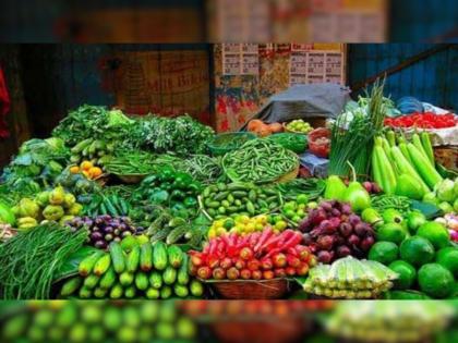 Fruits and Vegetables price hike are bhai thodi free mai hari mirch dena kya sahab know prices tomato, potato, onion, cauliflower, cabbage what market traders said video | Vegetables price hike: अरे भाई थोड़ी फ्री में मिर्च देना..., क्या साहब फ्री का जमाना गया, यहां जानें टमाटर, आलू, प्याज, फूलगोभी, पत्तागोभी और लौकी दाम, जानें मंडी व्यापारी क्या बोले Fruits and Vegetables price hike are bhai thodi free mai hari mirch dena kya sahab know prices tomato, potato, onion, cauliflower, cabbage what market traders said video | Vegetables price hike: अरे भाई थोड़ी फ्री में मिर्च देना..., क्या साहब फ्री का जमाना गया, यहां जानें टमाटर, आलू, प्याज, फूलगोभी, पत्तागोभी और लौकी दाम, जानें मंडी व्यापारी क्या बोले