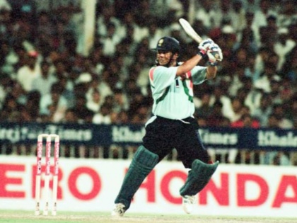 Sachin Tendulkar turns 45, scored match winning century on this day in 1998 vs Australia in Sharjah | सचिन ने अपने बर्थडे के दिन 1998 में उड़ाई थी ऑस्ट्रेलियाई गेंदबाजी की धज्जियां, तूफानी शतक से जिताया था खिताब