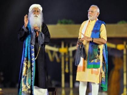 After PM Modi tweets Sadhguru video to drum up support for CAA twitter memes | CAA पर सदगुरु के वीडियो को पीएम मोदी ने किया शेयर तो लगी मीम की झड़ी, यूजर्स बोले- 'ज्ञानी बाबा का फालतू ज्ञान'