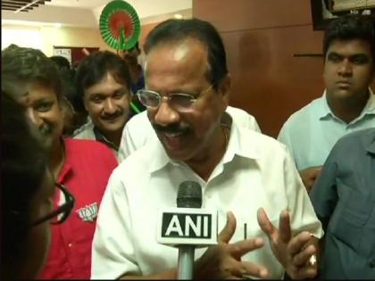Karnataka Elections: Sadananda Gowda Said BJP crossing 112 seats, We don't need JD(S) | सदानंद गौड़ा का दावा- बीजेपी को पूर्ण बहुमत, 112 सीटों से आगे, हमे JD(S) के साथ की जरूरत नहीं Karnataka Elections: Sadananda Gowda Said BJP crossing 112 seats, We don't need JD(S) | सदानंद गौड़ा का दावा- बीजेपी को पूर्ण बहुमत, 112 सीटों से आगे, हमे JD(S) के साथ की जरूरत नहीं