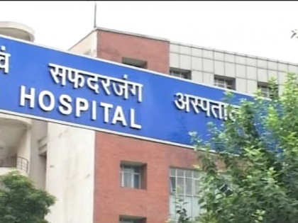 delhi about 70 children died every month in six and a half years in four big hospitals rti | दिल्ली: चार बड़े अस्पतालों में साढ़े छह साल में हर माह करीब 70 बच्चों की मौत हुई, आरटीआई के तहत सामने आई जानकारी
