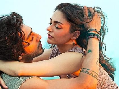 Saiyaara Teaser Ahaan Panday Aneet Padda Film Tale Passion And Heartbreak Ananya Pandey cousin Ahaan entering acting watch video | Saiyaara Teaser: अभिनय की दुनिया में कदम रख रहे हैं अनन्या पांडे के चचेरे भाई अहान पांडे?, फिल्म ‘सैयारा’ का टीजर जारी, देखिए वीडियो