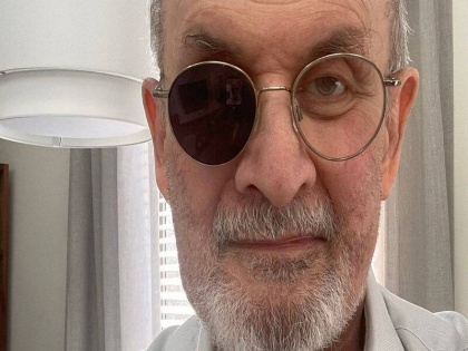 Salman Rushdie says I m lucky on surviving attack in New York | 'किस्मत वाला हूं जो बच गया', सलमान रश्दी ने पिछले साल हुए जानलेवा हमले के बाद पहली बार दिया साक्षात्कार