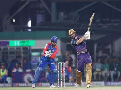 KKR vs DC IPL 2024 KKR won by 7 wickets against Delhi Capitals, Salt played a brilliant half-century | KKR vs DC: दिल्ली कैपिटल्स के खिलाफ 7 विकेट से जीती केकेआर, सॉल्ट ने खेली तेजतर्रार अर्धशतकीय पारी