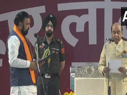 Samrat Govt Oath: सम्राट चौधरी के हाथों में सूबे की कमान, बिजेंद्र यादव और विजय चौधरी को मिली डिप्टी सीएम की कुर्सी