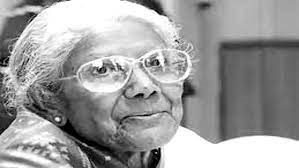 Legendary Bengali Singer Sandhya Mukherjee Passes Away Following Massive Cardiac Arrest | मशहूर बंगाली गायिका संध्या मुखर्जी का दिल का दौरा पड़ने से निधन, पद्मश्री पुरस्कार लेने से किया था इनकार