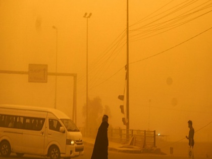 Iraq thousands hospitalised as heavy sandstorm brings country to standstill | इराक में आया भयानक रेतीला तूफान, 4 हजार से अधिक हुए अस्पताल में भर्ती; स्कूल, सरकारी कार्यालय सब बंद
