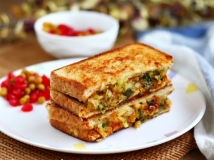 How to make sandwich recipe in hindi | सुबह के नाश्ते में बनाएं वेज सैंडविच, बच्चों को भा जाएगा इसका स्वाद