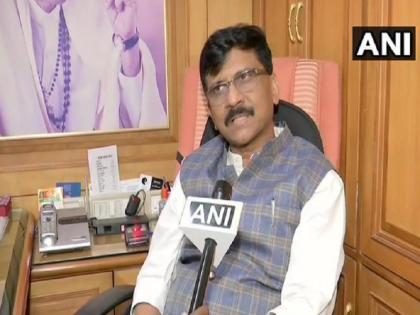 Sanjay Raut, Shiv Sena: Met NCP chief Sharad Pawar at his residence says had come to wish him on Diwali | महाराष्ट्र: बीजेपी से खींचतान के बीच शरद पवार से संजय राउत ने की मुलाकात, शिवसेना के नेता राज्यपाल से मिले Sanjay Raut, Shiv Sena: Met NCP chief Sharad Pawar at his residence says had come to wish him on Diwali | महाराष्ट्र: बीजेपी से खींचतान के बीच शरद पवार से संजय राउत ने की मुलाकात, शिवसेना के नेता राज्यपाल से मिले