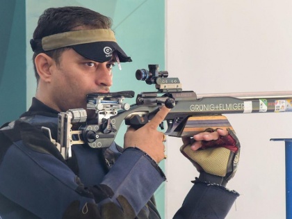 Asian Games 2018: Sanjeev Rajput wins Silver medal in 50m Rifle 3 Positions Men | Asian Games: भारतीय निशानेबाज संजीव राजपूत ने पुरुषों की 50 मीटर राइफल-3 पोजिशन में जीता सिल्वर मेडल