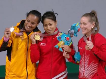 Commonwealth Games 2018, Live Updates & Live Streaming of Day 2 of CWG | CWG 2018, Day 2: बॉक्सिंग में अमित कुमार ने दर्ज की जीत, संजीता चानू को गोल्ड, दीपक को ब्रॉन्ज Commonwealth Games 2018, Live Updates & Live Streaming of Day 2 of CWG | CWG 2018, Day 2: बॉक्सिंग में अमित कुमार ने दर्ज की जीत, संजीता चानू को गोल्ड, दीपक को ब्रॉन्ज