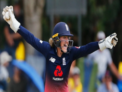 Internationals wicketkeeping records, most stumping in career: Sarah Taylor 50 | सारा टेलर ने रचा इतिहास, वो कर दिखाया जो कोई पुरुष क्रिकेटर भी ना कर सका था