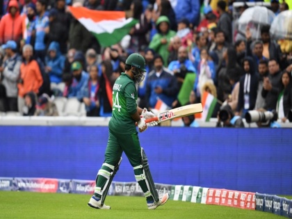 Boxer Amir Khan offers to help Pakistan cricket team to improve its fitness | ICC World Cup 2019: बॉक्सर आमिर खान पाकिस्तानी क्रिकेट टीम की मदद को तैयार, बोले- मैं दूंगा फिटनेस टिप्स