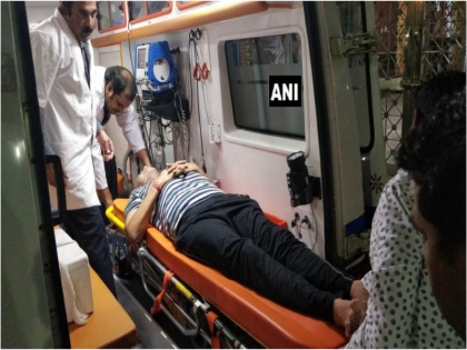 Delhi Minister Satyendra Jain admitted to hospital due to his deteriorating health | दिल्लीः LG के दफ्तर में अनशन पर बैठे स्वास्थ्य मंत्री सत्येन्द्र जैन की तबीयत बिगड़ी, अस्पताल में भर्ती
