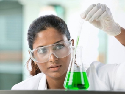 2881 posts of scientists vacant in 70 major laboratories of the country | मोदी सरकार का दावा- देश की 70 प्रमुख प्रयोगशालाओं में वैज्ञानिकों के 2881 पद खाली