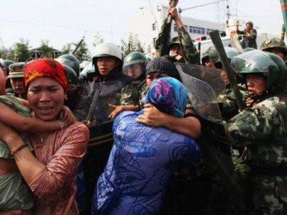 Uigar tortured in China: Activists claim: More than 1 million people detained, embarrassed | चीन में उइगर पर अत्याचारः कार्यकर्ताओं का दावा : 10 लाख से अधिक लोग हिरासत में, मनावता शर्मसार