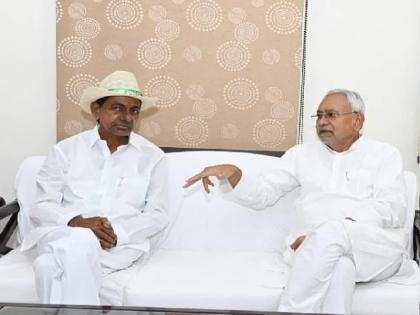 Telangana CM K Chandrashekar Rao met Nitish Kumar Sushil Kumar Modi took a dig | नीतीश कुमार से मिले तेलंगाना के मुख्यमंत्री के चंद्रशेखर राव, सुशील मोदी ने कहा- ये दिन में सपने देखने वालों की बैठक है Telangana CM K Chandrashekar Rao met Nitish Kumar Sushil Kumar Modi took a dig | नीतीश कुमार से मिले तेलंगाना के मुख्यमंत्री के चंद्रशेखर राव, सुशील मोदी ने कहा- ये दिन में सपने देखने वालों की बैठक है