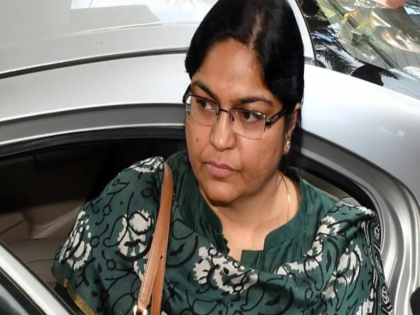 Suspended IAS officer Pooja Singhal, accused in MNREGA scam case sent back to jail in Jharkhand | झारखंड: मनरेगा घोटाला मामले में आरोपी निलंबित आईएएस अधिकारी पूजा सिंघल फिर से भेजी गई जेल