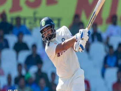 IND vs AUS Mohd Shami surpasses Kohli, Dravid, KL Rahul in hitting sixes in Test cricket | IND vs AUS: मोहम्मद शमी ने कोहली, द्रविड़ और केएल राहुल जैसे दिग्गजों को पीछे छोड़ा, बल्ले से हासिल की ये खास उपलब्धि