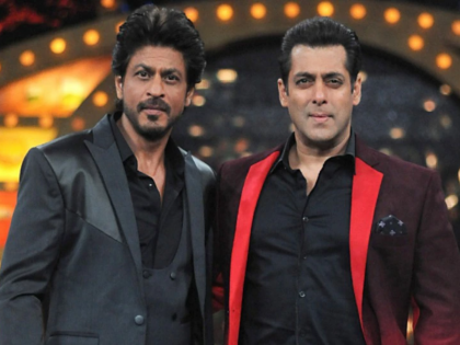 Shah Rukh and Salman will shoot for 'Tiger 3' from May 8 Report | शाहरूख-सलमान फिर एक साथ दिखेंगे, 'टाइगर 3' की शूटिंग इस दिन शुरू करेंगे दोनों अभिनेता