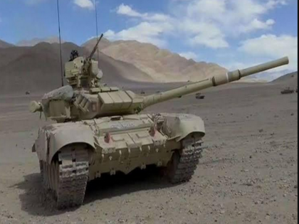light tank Zorawar ready for trials in the high-altitude mountainous border with China by the end of this year | हल्के युद्धक टैंक 'जोरावर' का परीक्षण साल के अंत तक, लद्दाख के ऊंचे पहाड़ों पर चीन को मिलेगा जवाब