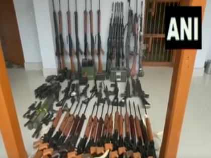 AfterAmit Shah's appeal 140 weapons have been surrendered said Manipur Police | मणिपुर हिंसा: अमित शाह की अपील के बाद विद्रहियों ने AK-47 जैसे 140 से ज्यादा हथियार सरेंडर किए, पुलिस ने दी जानकारी