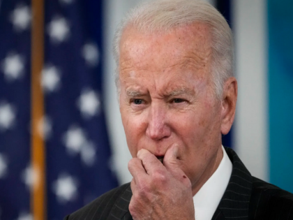 Joe Biden says threat of Russia President Vladimir Putin using tactical nuclear weapons is real | पुतिन के फैसले से घबराए अमेरिकी राष्ट्रपति जो बिडेन, परमाणु युद्ध के खतरे को वास्तविक बताया
