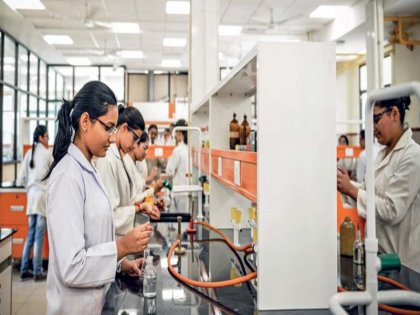 Blog: Students will have to be interested in science | ब्लॉग: छात्रों में जगानी होगी विज्ञान के प्रति रुचि Blog: Students will have to be interested in science | ब्लॉग: छात्रों में जगानी होगी विज्ञान के प्रति रुचि