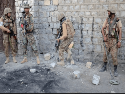 terrorist attack on Pakistani army in Balochistan four soldiers killed five seriously injured | पाकिस्तानी सेना पर बलूचिस्तान में भीषण आतंकी हमला, चार जवानों की मौत, पांच गंभीर रूप से घायल