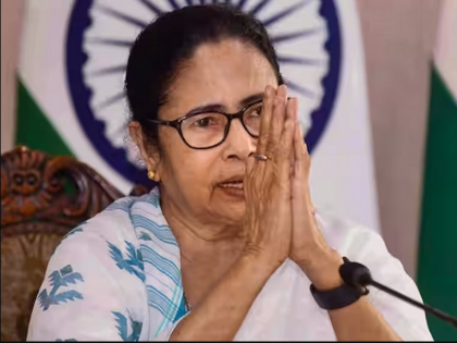 Sukant Majumdar alleges BJP woman member being paraded naked in Bengal | बीजेपी का ममता बनर्जी पर पलटवार, सुकांत मजूमदार ने बंगाल में बीजेपी की महिला सदस्य को निर्वस्त्र घुमाने का आरोप लगाया Sukant Majumdar alleges BJP woman member being paraded naked in Bengal | बीजेपी का ममता बनर्जी पर पलटवार, सुकांत मजूमदार ने बंगाल में बीजेपी की महिला सदस्य को निर्वस्त्र घुमाने का आरोप लगाया