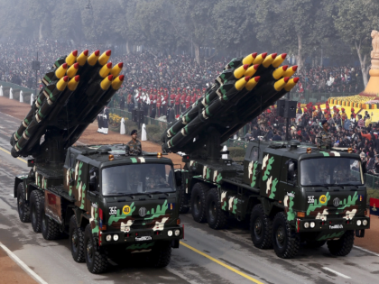 India is making missile defense system like Russian S-400 and American Patriot | भारत बना रहा है रूसी एस-400 और अमेरिकी पैट्रियट के टक्कर का मिसाइल डिफेंस सिस्टम, चीन और पाक से लगती सीमा पर होगी तैनाती India is making missile defense system like Russian S-400 and American Patriot | भारत बना रहा है रूसी एस-400 और अमेरिकी पैट्रियट के टक्कर का मिसाइल डिफेंस सिस्टम, चीन और पाक से लगती सीमा पर होगी तैनाती