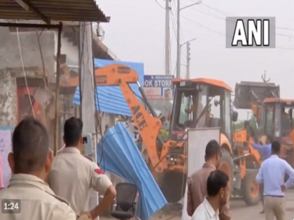 Haryana: 45 illegal shops demolished in Nuh, 102 FIRs registered so far, 202 people arrested | हरियाणा: नूंह में 45 अवैध दुकानों पर चला बुलडोजर, अब तक 102 FIR दर्ज, 202 लोगों की गिरफ्तारी
