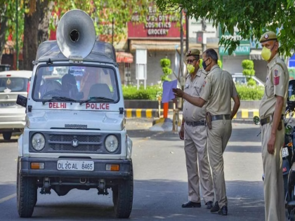 Independence Day 2023 no entry of trucks and commercial vehicles in Delhi traffic police also issued helpline numbers | स्वतंत्रता दिवस 2023: दिल्ली की सीमा में नहीं होगी ट्रकों और वाणिज्यिक वाहनों की एंट्री, ट्रैफिक पुलिस ने हेल्पलाइन नंबर भी जारी किए