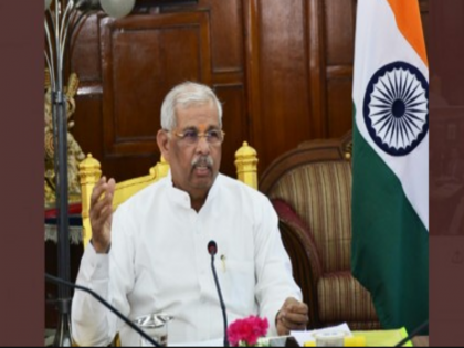 Bihar Governor Rajendra Vishwanath Arlekar expressed concern over the use of English words in Hindi newspapers | हिन्दी समाचार पत्रों में अंग्रेजी शब्दों के प्रयोग पर बिहार के राज्यपाल ने जताई चिंता, अपनी भाषा के प्रति सहज रहने की सलाह दी