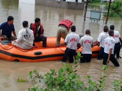 Flood situation in Nagpur city of Maharashtra, army descended for rescue | महाराष्ट्र के नागपुर शहर में बाढ़ के हालात, बचाव के लिए सेना उतरी, 180 लोगों को सुरक्षित निकाला गया