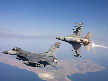 Turkish fighter planes carried out airstrike on Kurdish positions aftersuicide attack | तुर्किये के लड़ाकू विमानों ने कुर्दिश ठिकानों पर की एयरस्ट्राइक, आत्मघाती हमले के बाद की जवाबी कार्रवाई