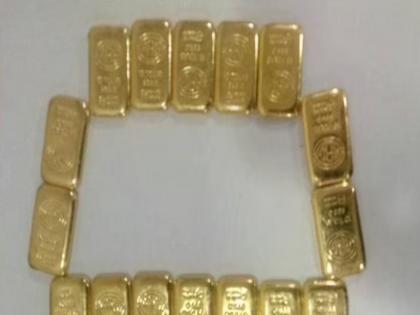 Smuggled gold seized at Bengaluru airport from passengers arriving from Kuala Lumpur, Malaysia and Kuwait | कुआलालंपुर, मलेशिया और कुवैत से आने वाले यात्रियों से बेंगलुरु हवाई अड्डे पर तस्करी का सोना जब्त किया गया