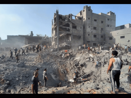Israel-Hamas War Israel bombed refugee camp in Gaza Strip, at least 40 people died | Israel-Hamas War: गाजा पट्टी में शरणार्थी शिविर पर इजराइल ने बरसाए बम, कम से कम 40 लोगों की मौत