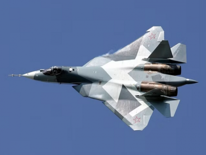 Russia is in discussion with India to manufacture state-of-the-art Sukhoi-57 fighter planes | अत्याधुनिक सुखोई-57 लड़ाकू विमानों के निर्माण के लिए भारत से चर्चा कर रहा है रूस, पांचवीं पीढ़ी के Su-57 का प्रदर्शन दुबई एयर शो में किया गया Russia is in discussion with India to manufacture state-of-the-art Sukhoi-57 fighter planes | अत्याधुनिक सुखोई-57 लड़ाकू विमानों के निर्माण के लिए भारत से चर्चा कर रहा है रूस, पांचवीं पीढ़ी के Su-57 का प्रदर्शन दुबई एयर शो में किया गया