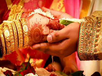 In Bihar newly appointed teachers have started getting married Together | बिहार में नवनियुक्त शिक्षकों की स्कूलों में ही बनने लगी है जोड़ियां, कई ने कर ली शादी